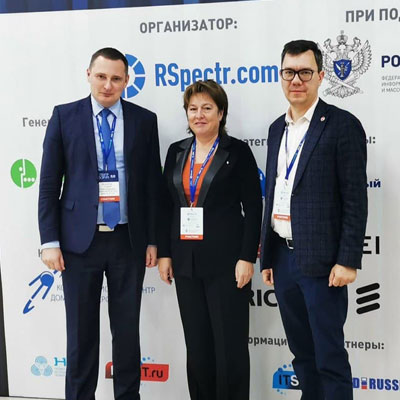 MSK-IX CEO Yelena Voronina speaks at Spectr 2021 forum